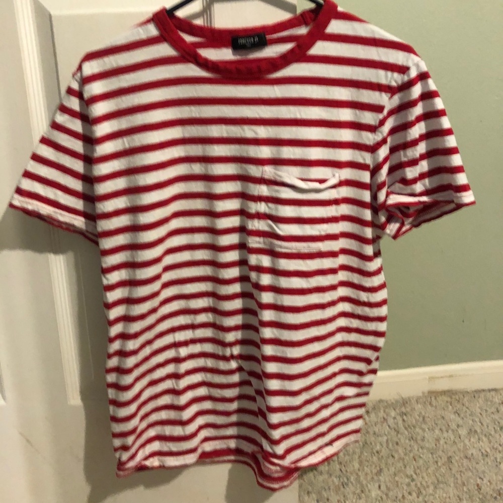 Forever 21 T-shirt